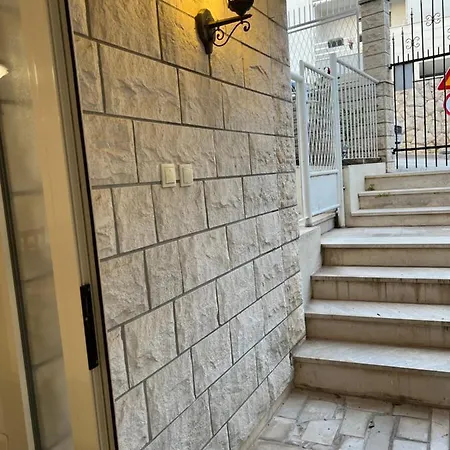 Spacious With 2 Bathrooms, Near And Center Apartamento *